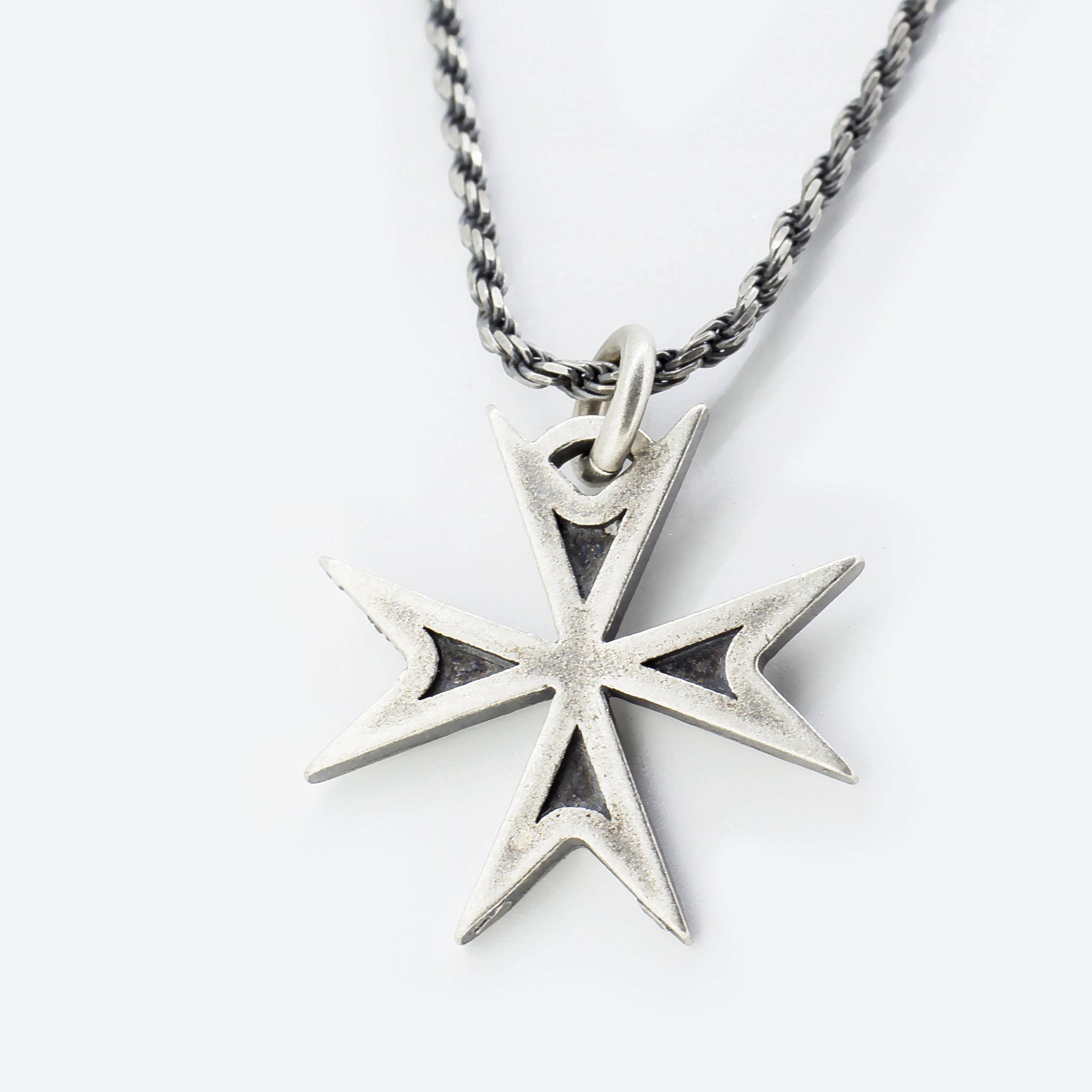 COLLANA con pendente croce Templare
