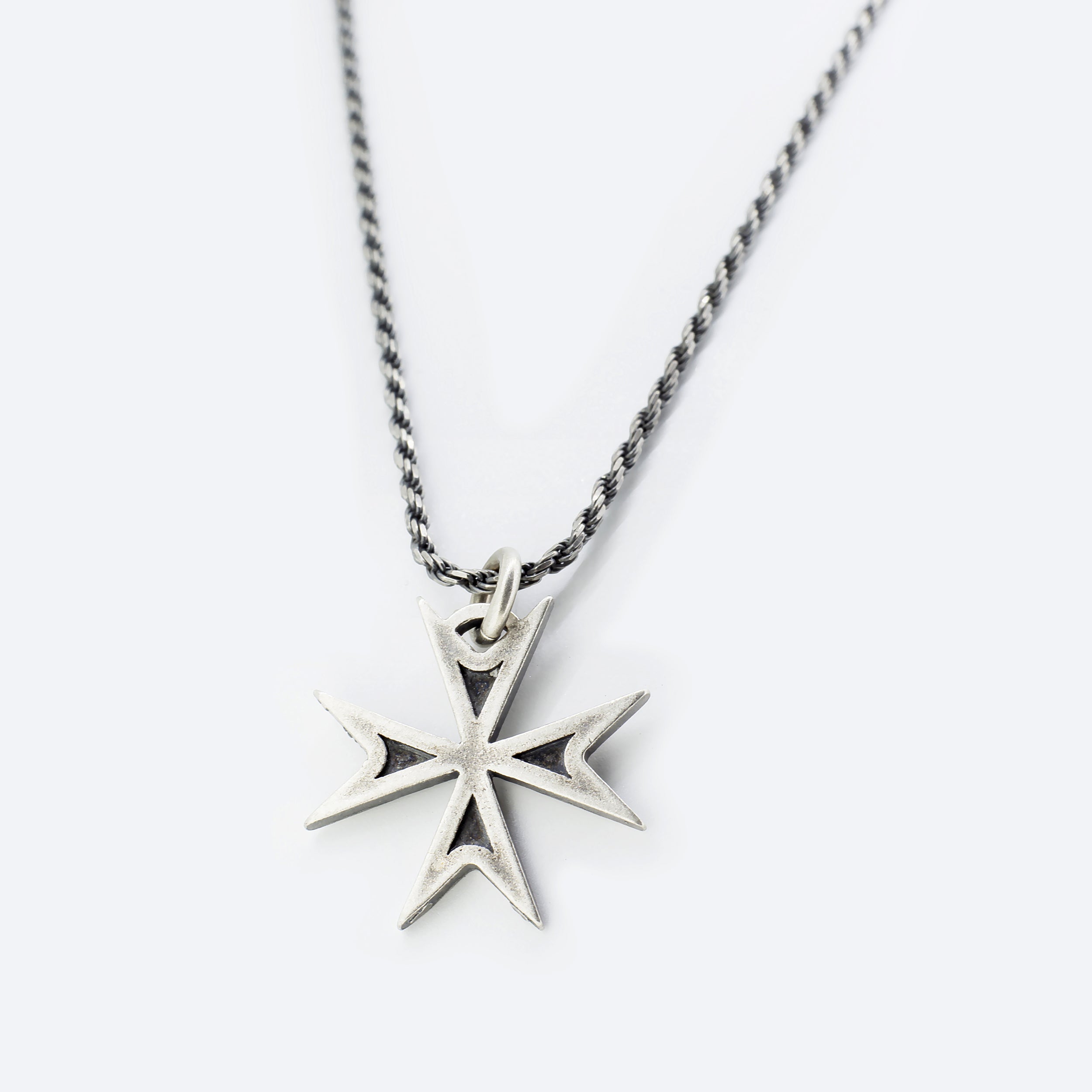 COLLANA con pendente croce Templare